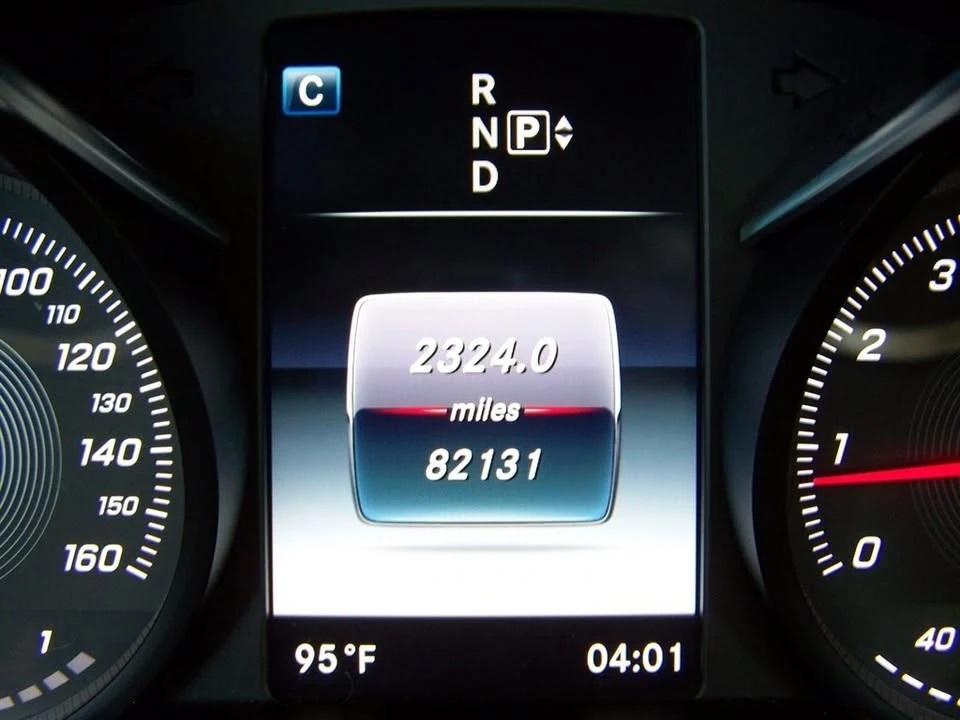 2015 Mercedes-Benz W205 C-Class - Image 8 of 20
