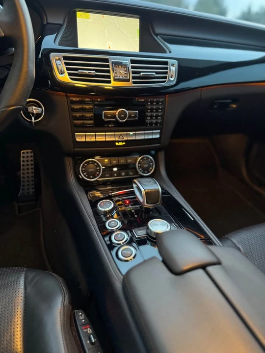 2015 Mercedes-Benz W205 C-Class - Image 11 of 20