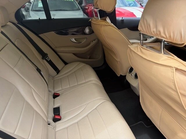 2015 Mercedes-Benz W204 C-Class - Image 7 of 9