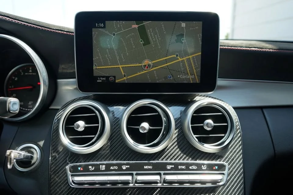 2015 Mercedes-Benz W204 C-Class - Image 14 of 20