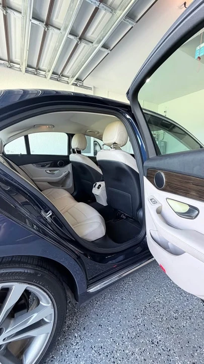 2015 Mercedes-Benz W205 C-Class - Image 14 of 18