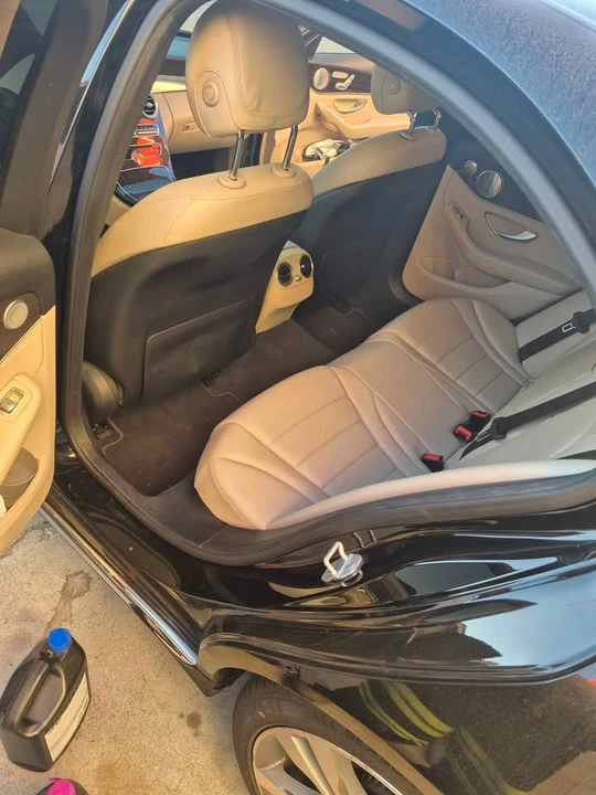 2015 Mercedes-Benz W205 C-Class - Image 2 of 4