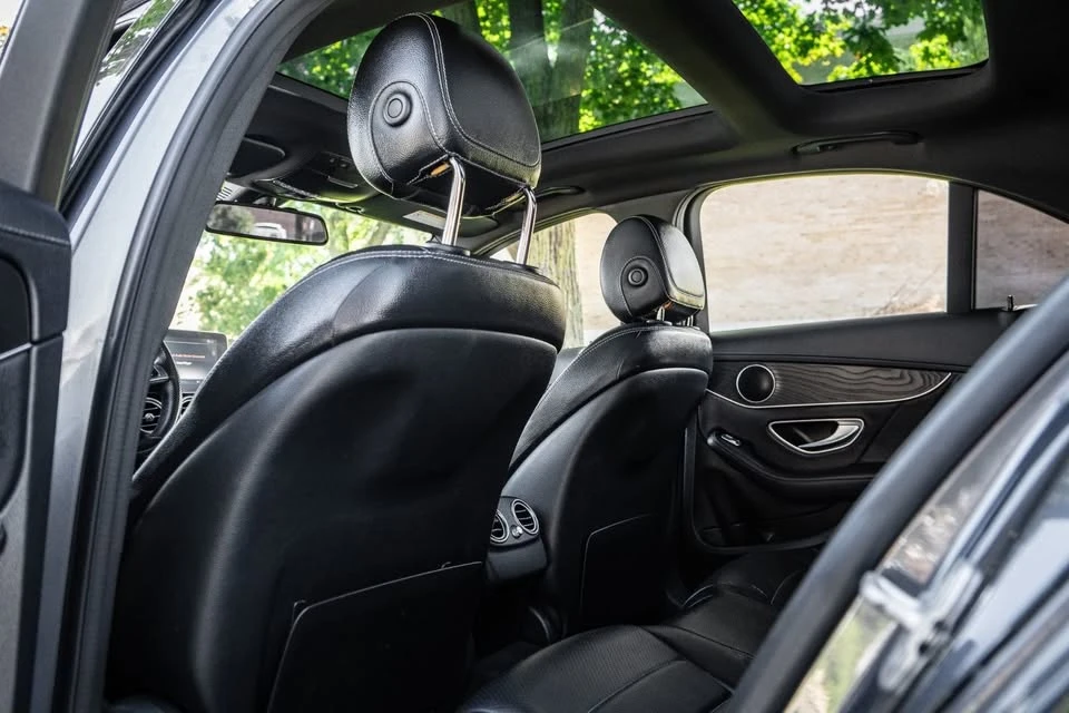 2015 Mercedes-Benz W205 C-Class - Image 19 of 20
