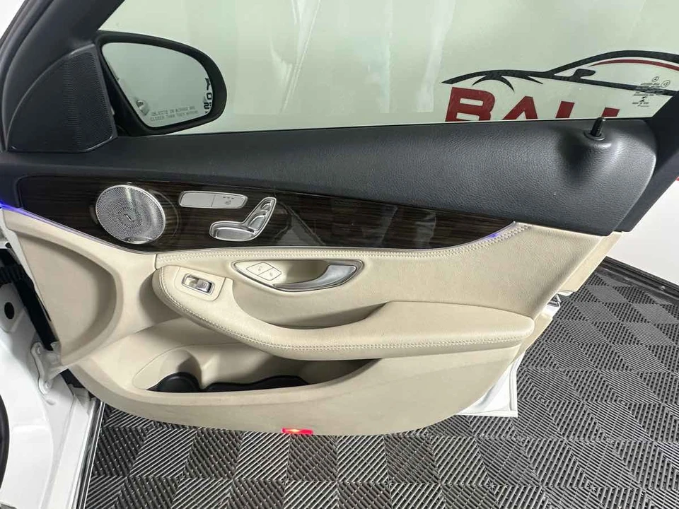 2015 Mercedes-Benz W205 C-Class - Image 16 of 21