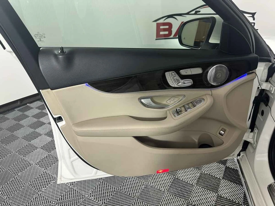 2015 Mercedes-Benz W205 C-Class - Image 15 of 21