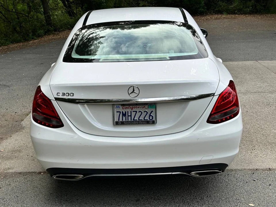 2015 Mercedes-Benz W205 C-Class - Image 4 of 24