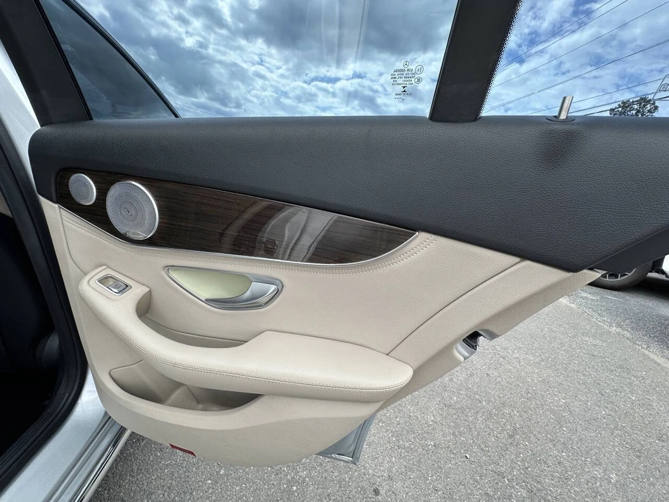 2015 Mercedes-Benz W205 C-Class - Image 16 of 21