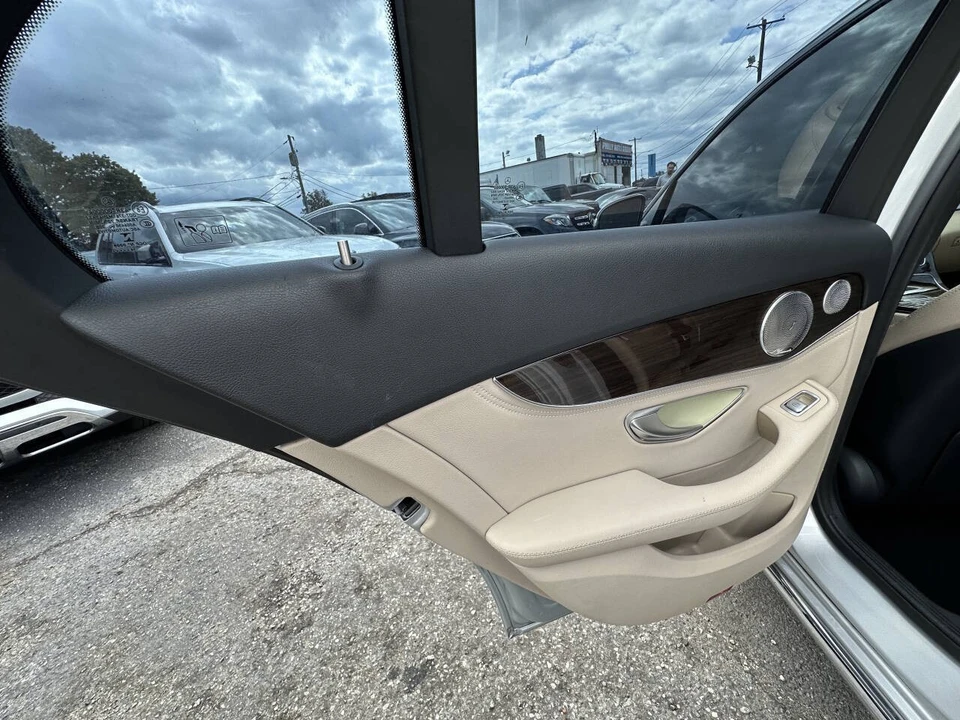 2015 Mercedes-Benz W205 C-Class - Image 12 of 21