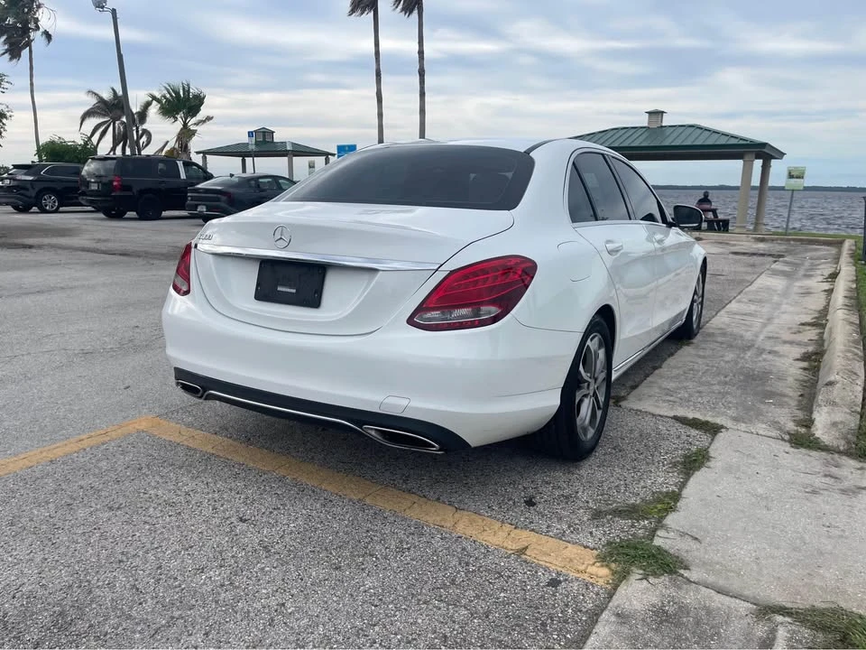 2015 Mercedes-Benz W205 C-Class - Image 5 of 13