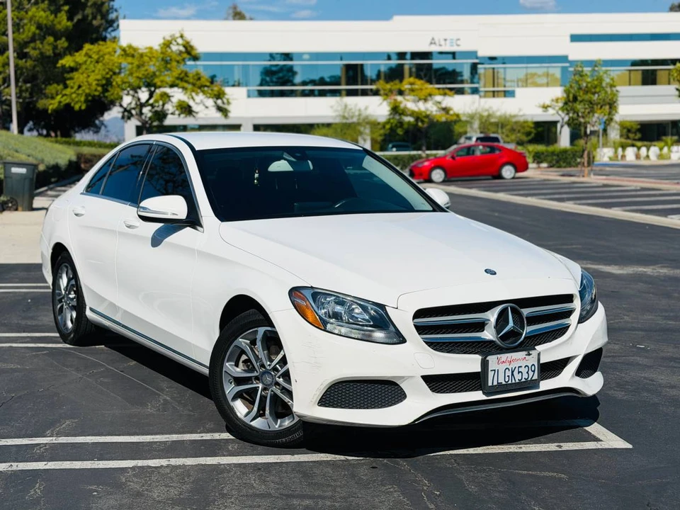 2015 Mercedes-Benz W205 C-Class - Image 2 of 24
