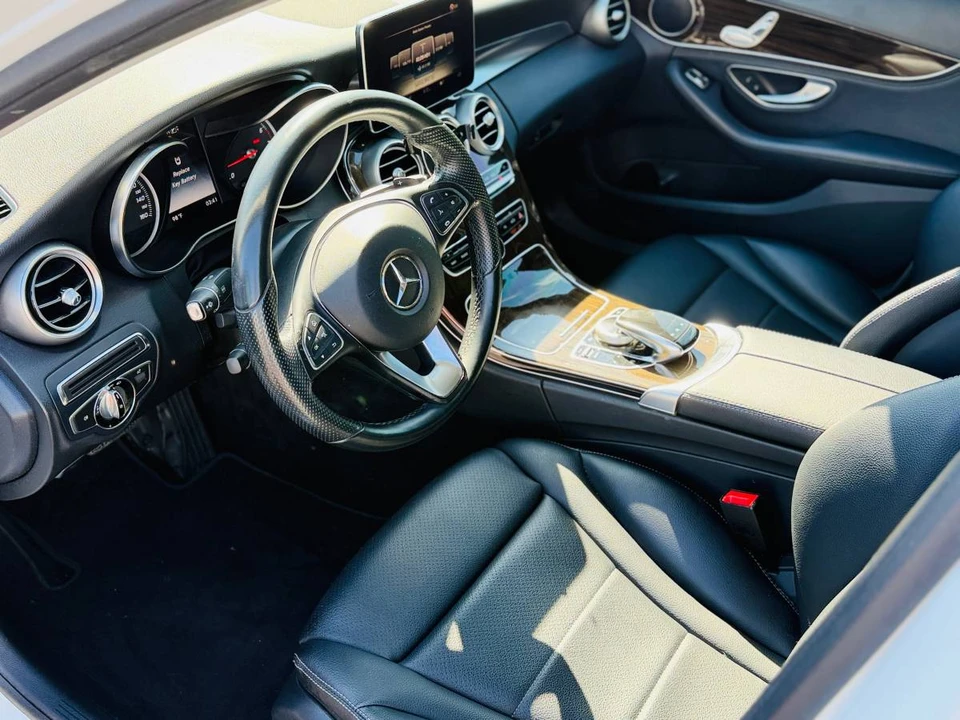 2015 Mercedes-Benz W205 C-Class - Image 12 of 24