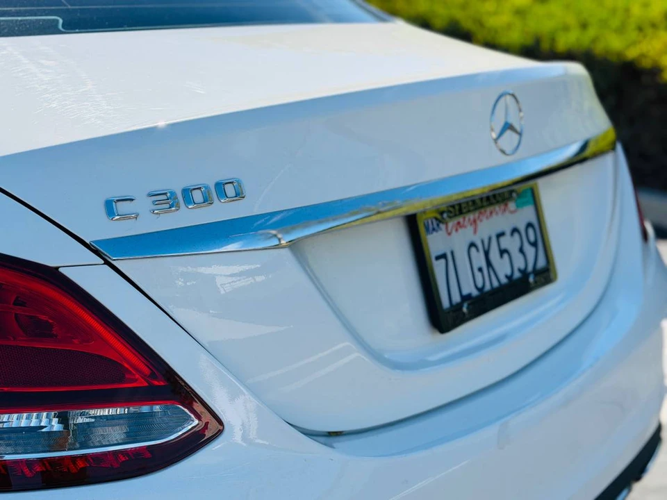 2015 Mercedes-Benz W205 C-Class - Image 8 of 24