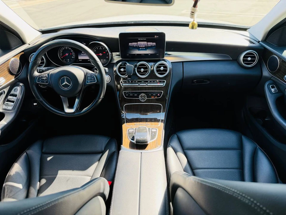 2015 Mercedes-Benz W205 C-Class - Image 18 of 24