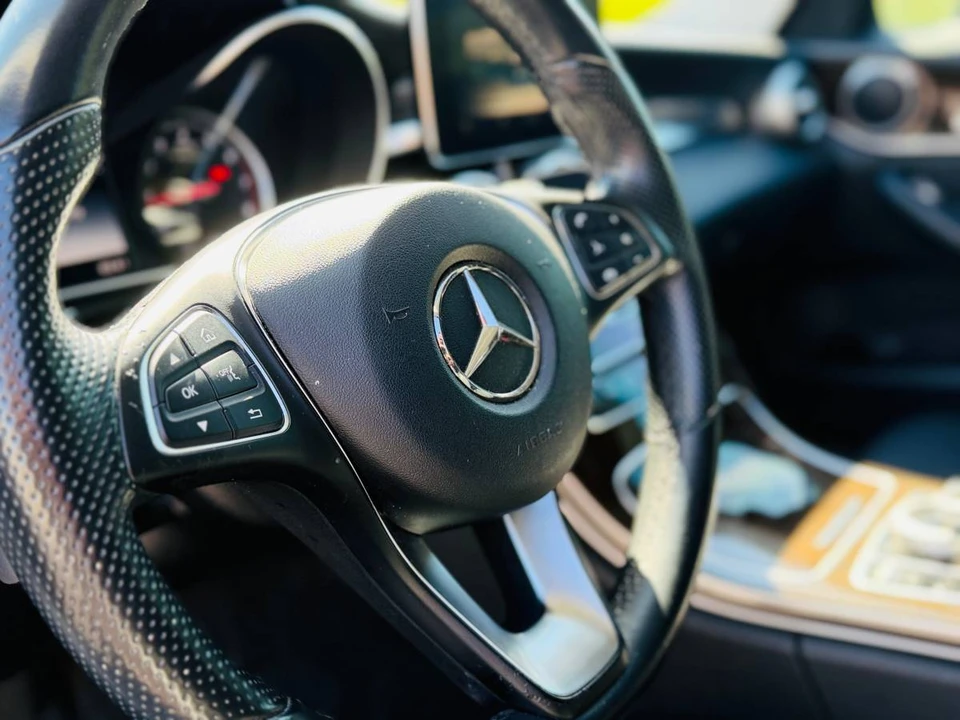 2015 Mercedes-Benz W205 C-Class - Image 14 of 24