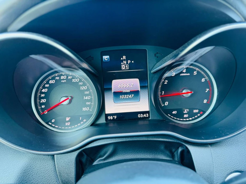 2015 Mercedes-Benz W205 C-Class - Image 20 of 24