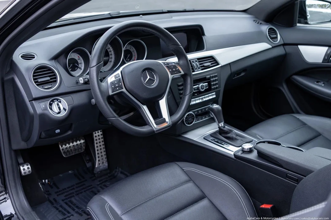 2015 Mercedes-Benz W204 C-Class - Image 19 of 21