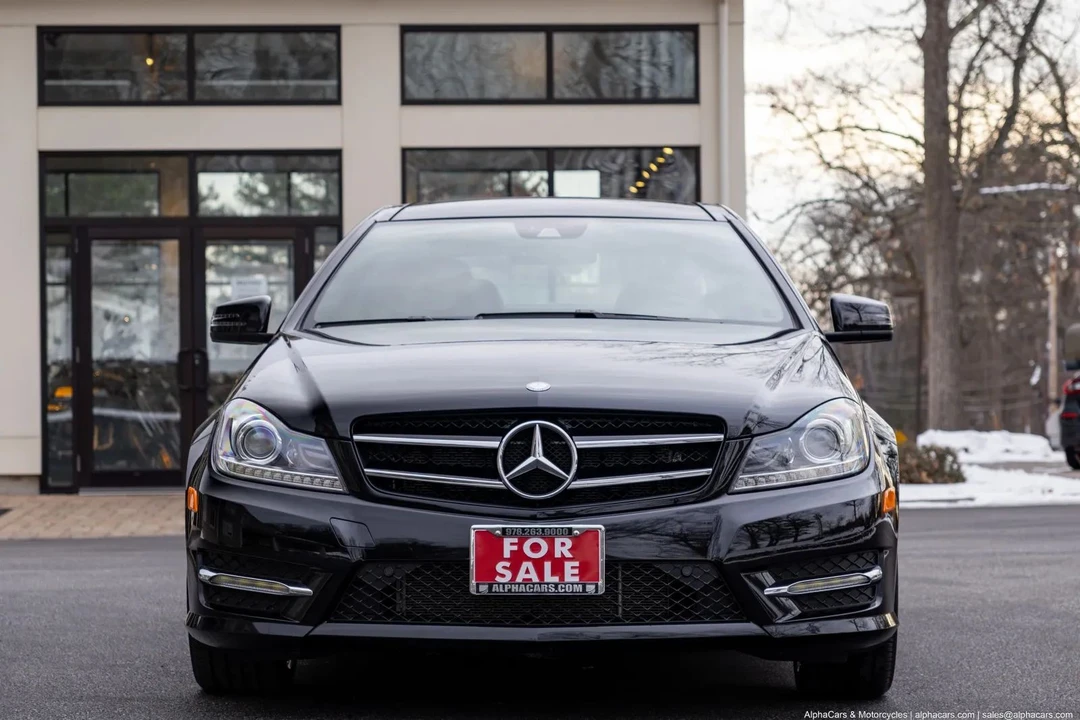 2015 Mercedes-Benz W204 C-Class - Image 2 of 21