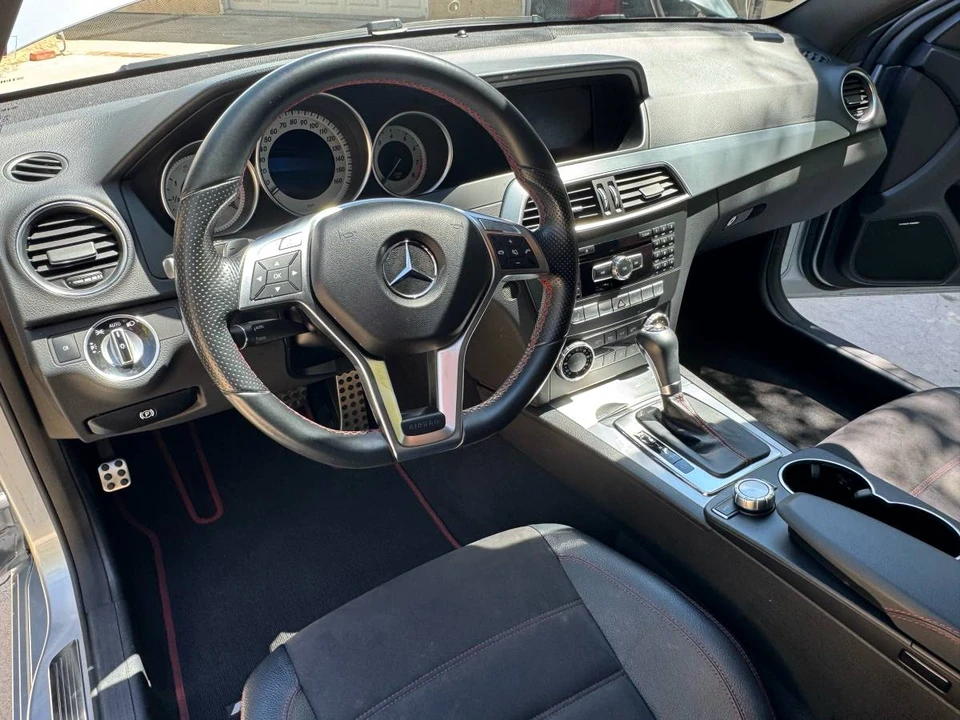 2015 Mercedes-Benz W204 C-Class - Image 10 of 16