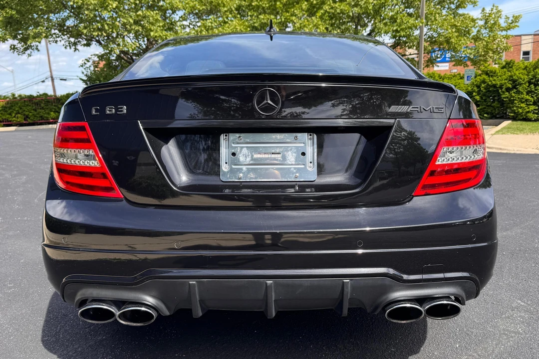 2015 Mercedes-Benz W204 C 63 AMG - Image 5 of 31
