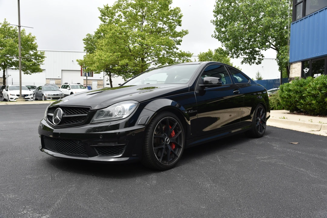 2015 Mercedes-Benz W204 C 63 AMG - Image 8 of 31