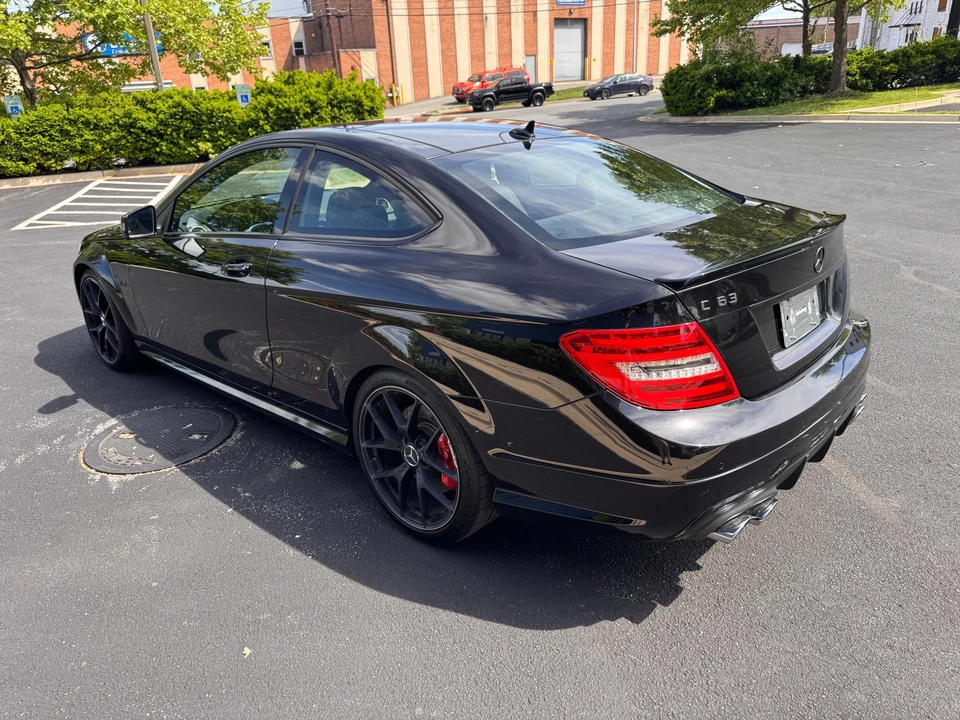 2015 Mercedes-Benz W204 C 63 AMG - Image 11 of 31