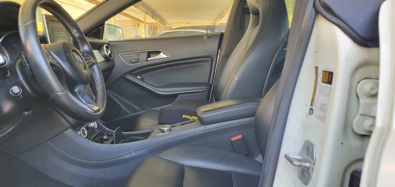 2015 Mercedes-Benz C117 CLA - Image 8 of 10