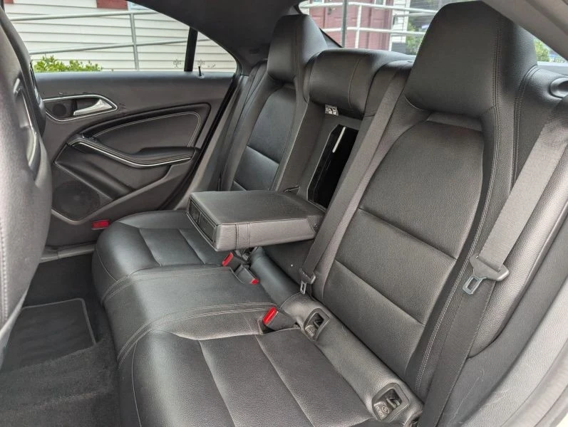 2015 Mercedes-Benz C117 CLA - Image 10 of 12