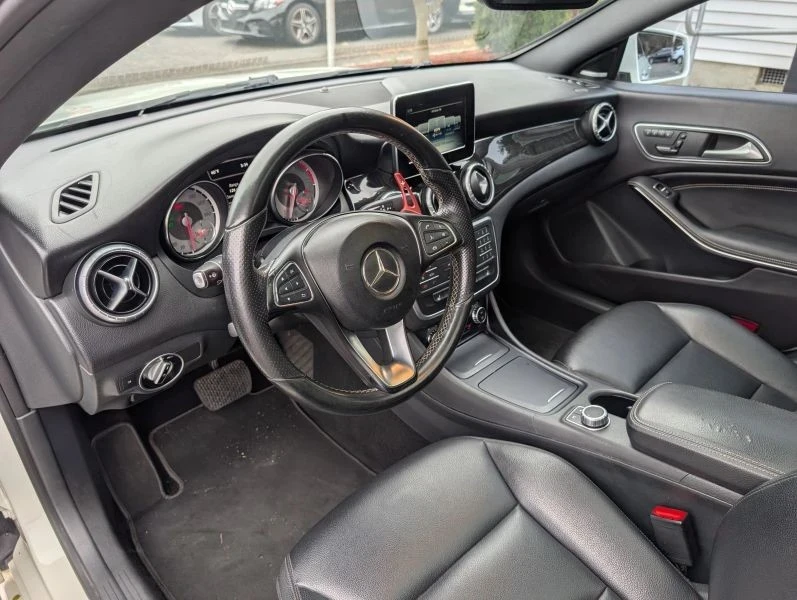 2015 Mercedes-Benz C117 CLA - Image 8 of 12
