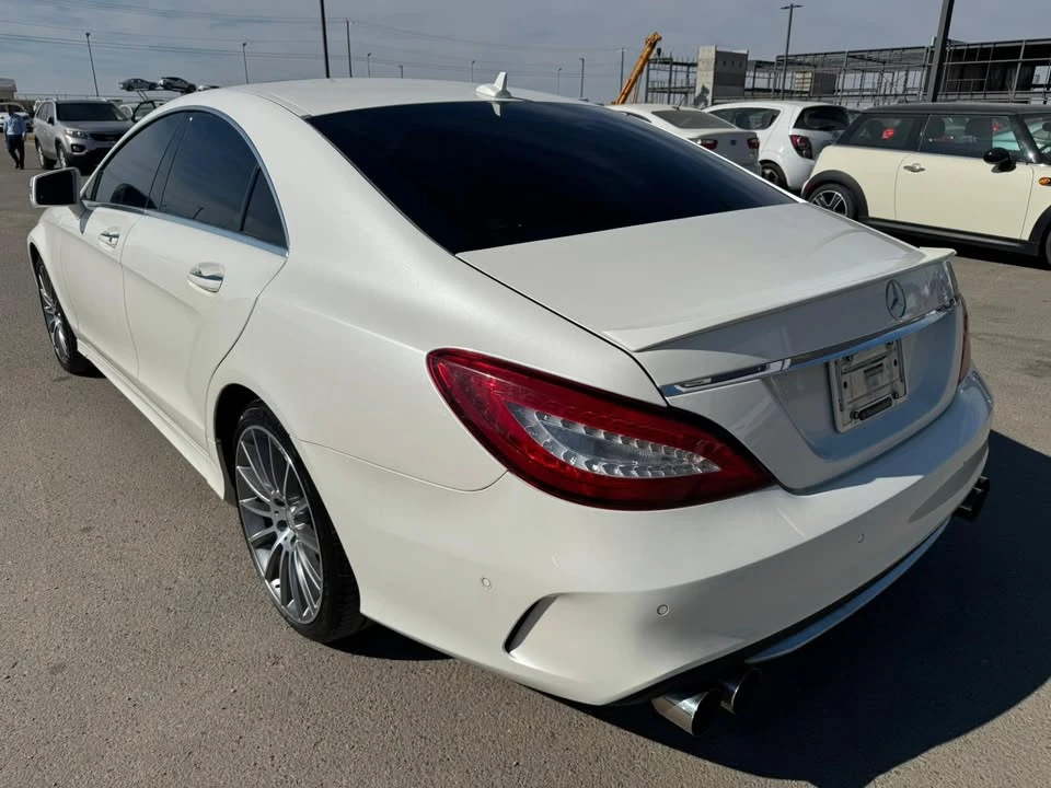 2015 Mercedes-Benz C218 CLS-Class - Image 5 of 15