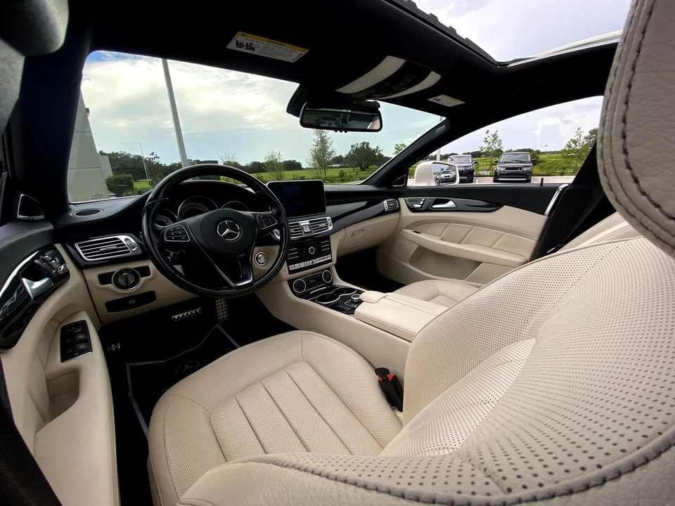 2015 Mercedes-Benz C218 CLS-Class - Image 10 of 11