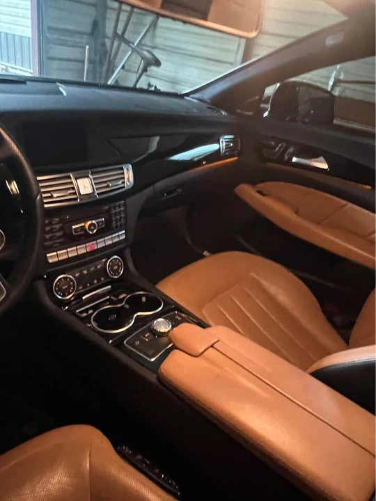 2015 Mercedes-Benz C218 CLS-Class - Image 4 of 8