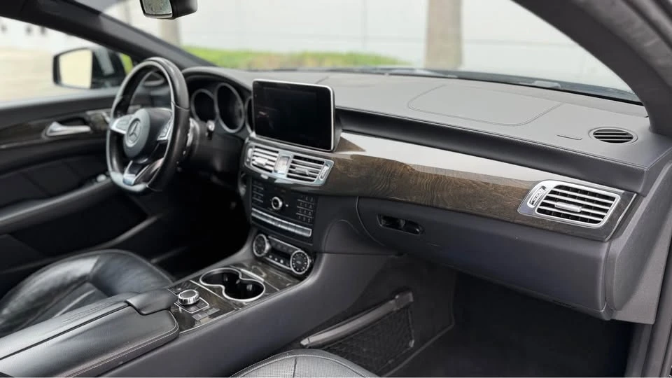 2015 Mercedes-Benz C218 CLS-Class - Image 5 of 12