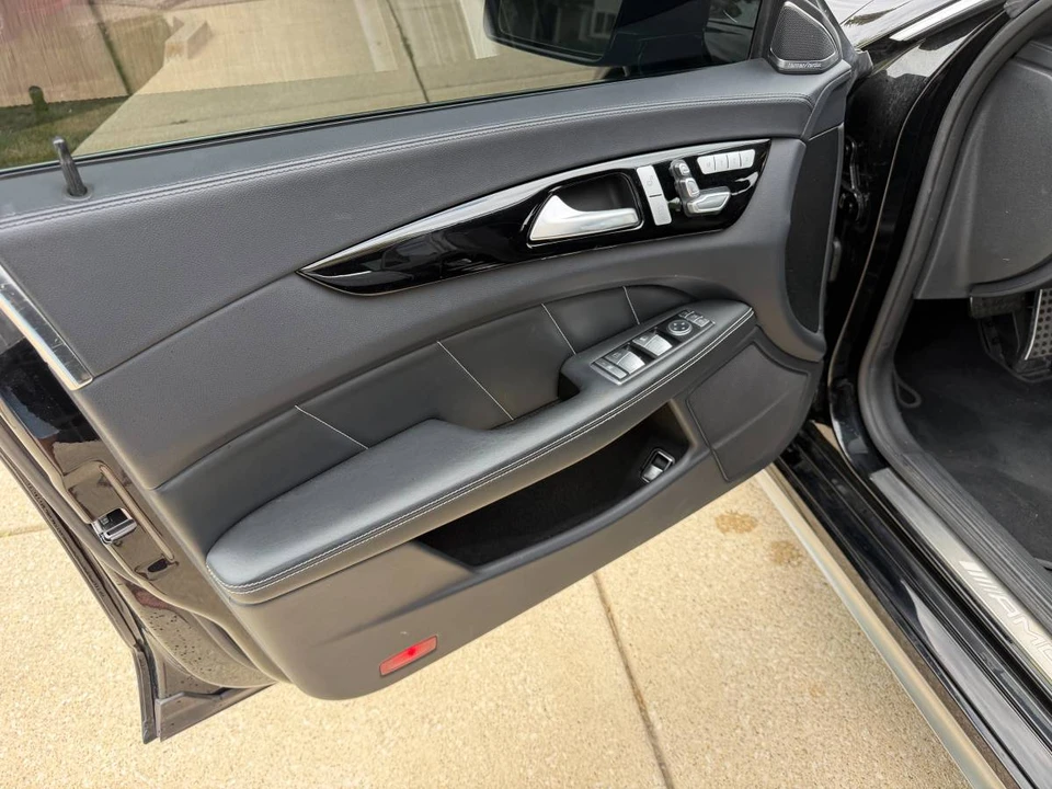 2015 Mercedes-Benz CLS-Class - Image 8 of 24