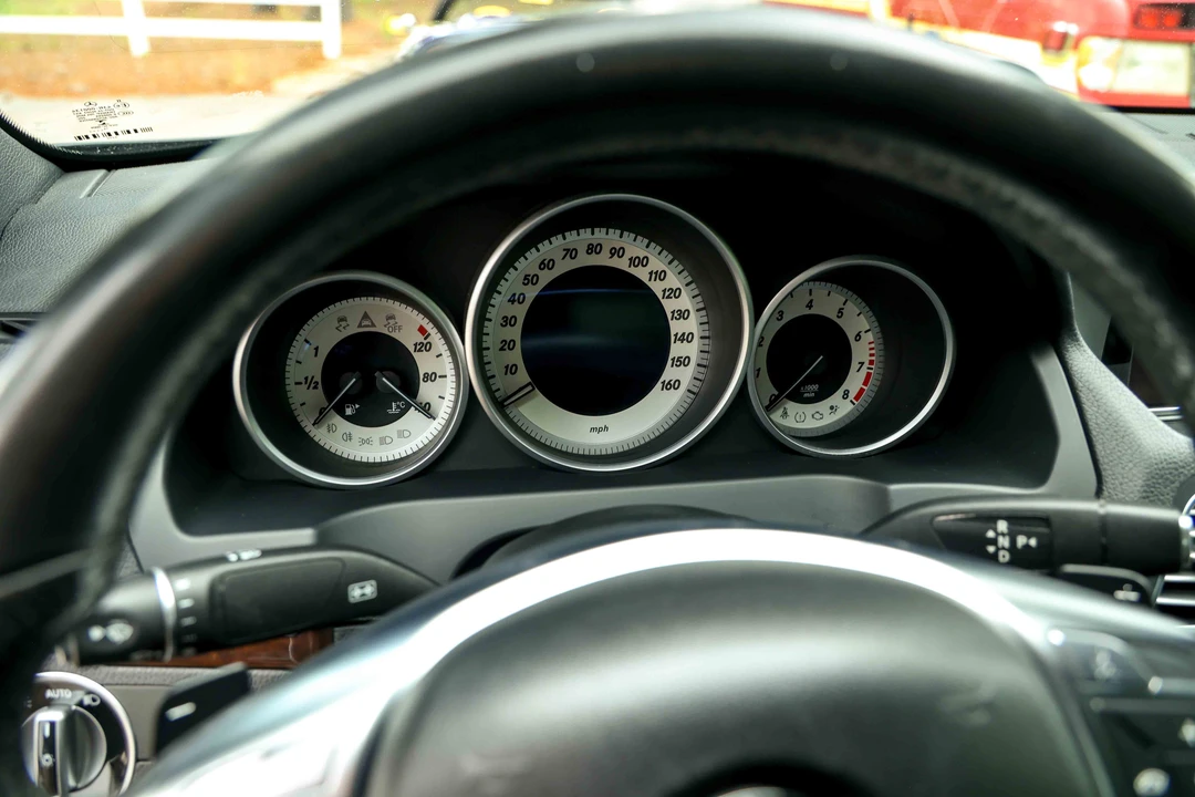2015 Mercedes-Benz C207/A207 E-Class Coupe & Convertible - Image 31 of 31