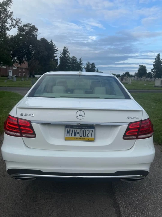 2015 Mercedes-Benz W212 E-Class - Image 3 of 19