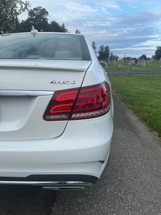 2015 Mercedes-Benz W212 E-Class - Image 6 of 19