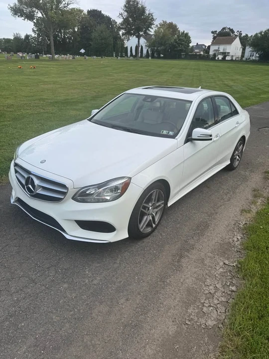 2015 Mercedes-Benz W212 E-Class - Image 16 of 19