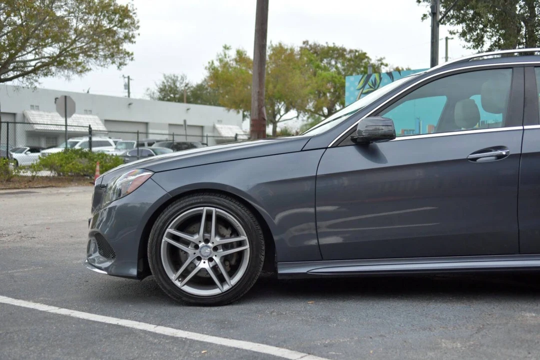 2015 Mercedes-Benz W212 E-Class - Image 5 of 12