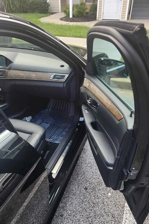 2015 Mercedes-Benz W212 E-Class - Image 3 of 14