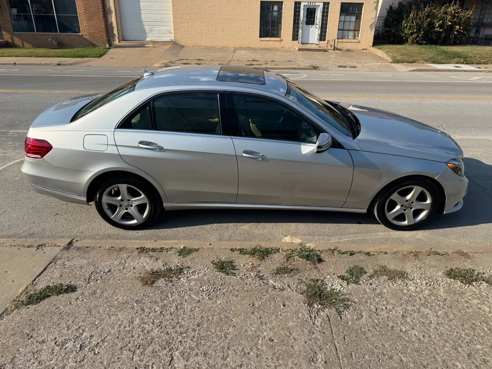 2015 Mercedes-Benz W212 E-Class - Image 3 of 20