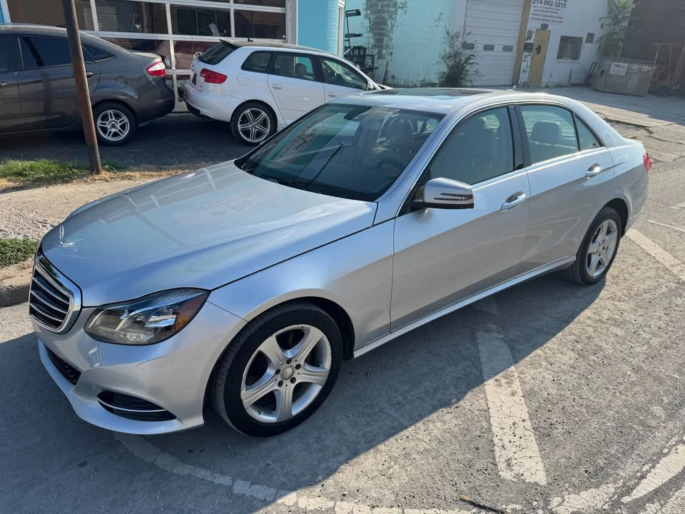 2015 Mercedes-Benz W212 E-Class - Image 12 of 20