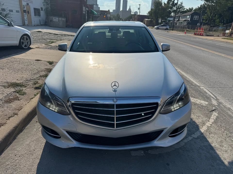 2015 Mercedes-Benz W212 E-Class - Image 2 of 20