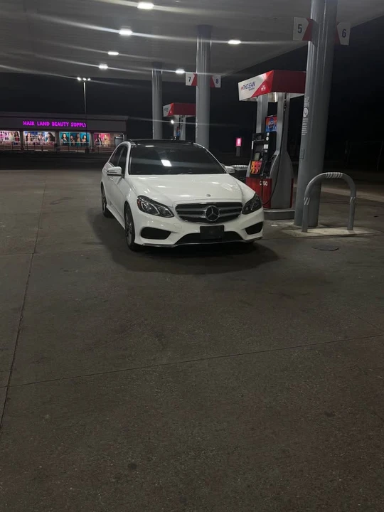 2015 Mercedes-Benz W212 E-Class - Image 3 of 4