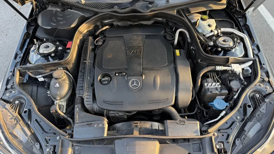 2015 Mercedes-Benz W212 E-Class - Image 8 of 16
