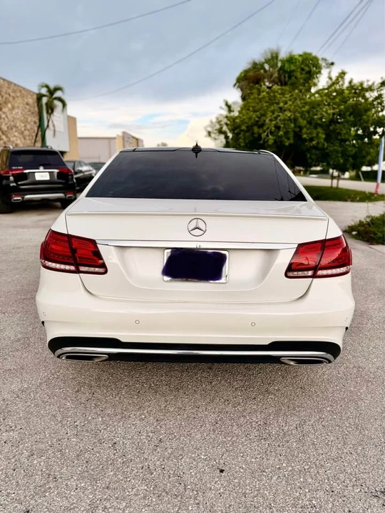2015 Mercedes-Benz W212 E-Class - Image 4 of 10
