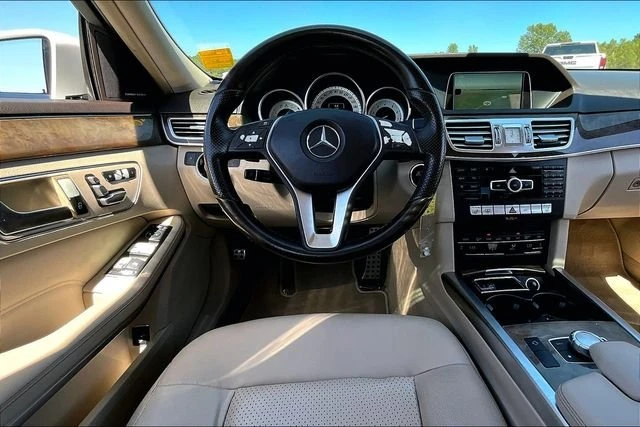 2015 Mercedes-Benz W212 E-Class - Image 8 of 20