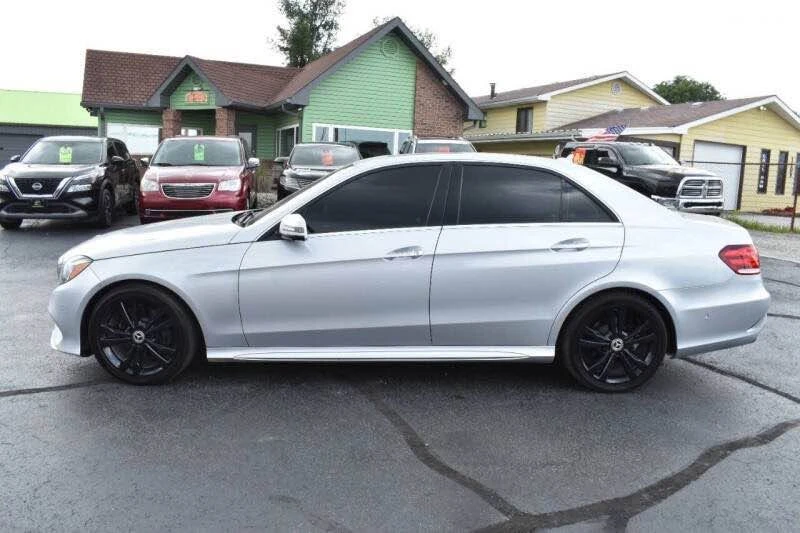 2015 Mercedes-Benz W212 E-Class - Image 2 of 20