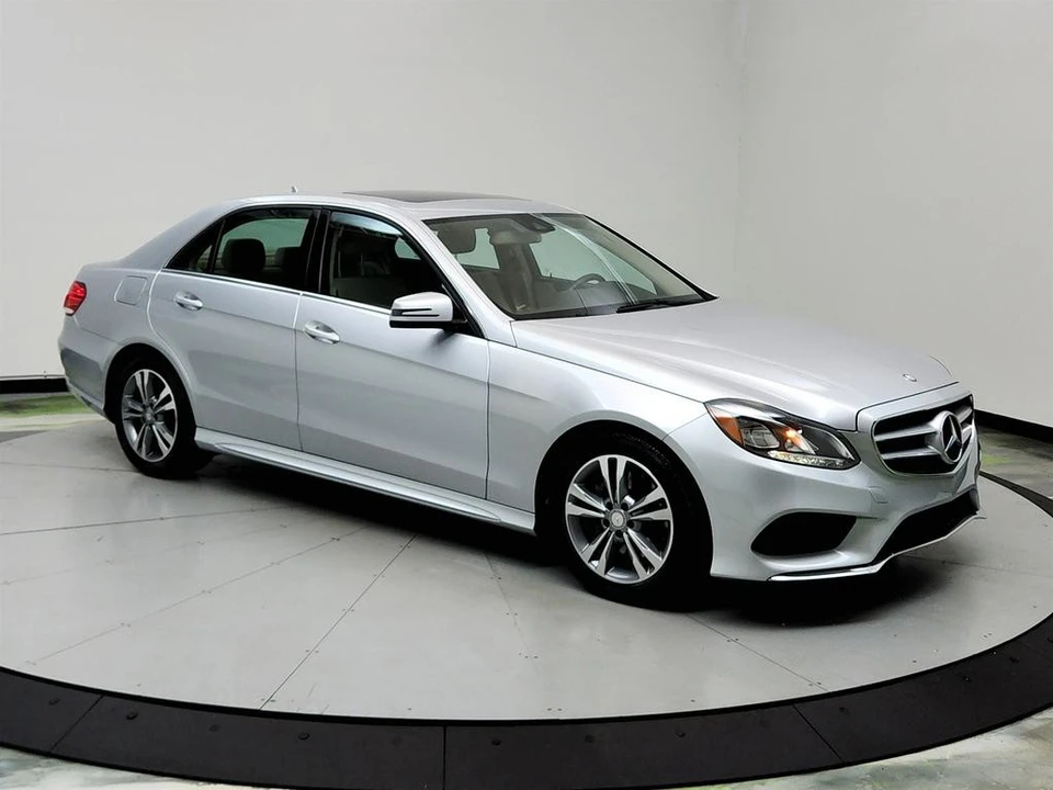2015 Mercedes-Benz W212 E-Class - Image 3 of 12
