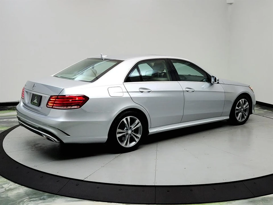 2015 Mercedes-Benz W212 E-Class - Image 5 of 12