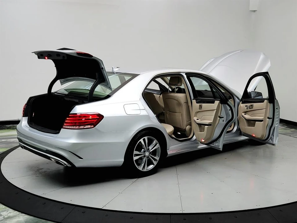 2015 Mercedes-Benz W212 E-Class - Image 11 of 12